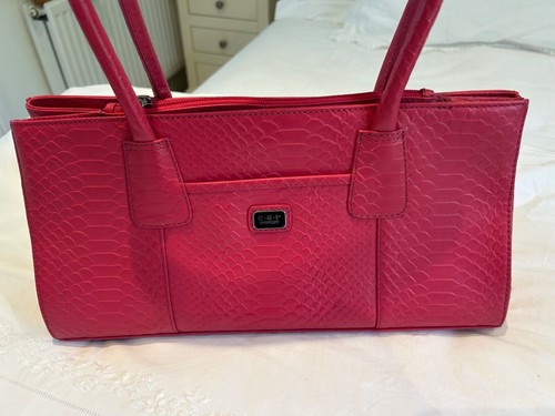 Osprey ladies hand - bag,, pink