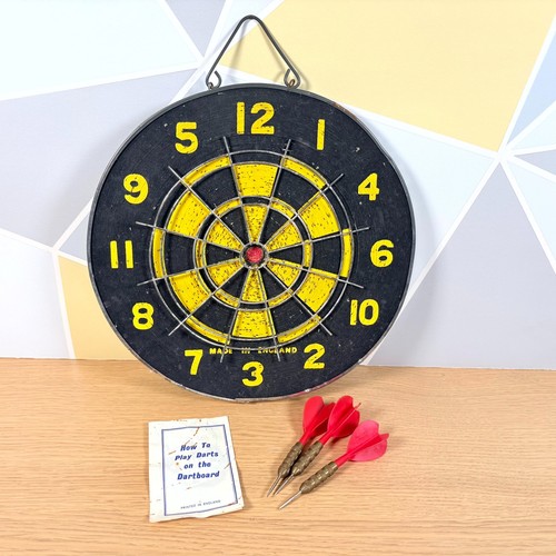 Vintage dartboard bar game - vintage,