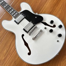 ES-335 Pearl White electric