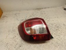 SANDERO STEPWAY LAUREATE LEFT TAIL LIGHT 265550577R