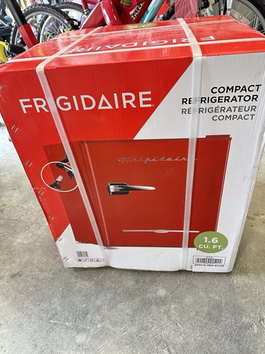 Frigidaire efr176 red retro - frigidaire, efr176-red
