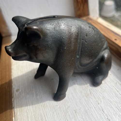 Vintage pig piggy coin bank - coin,
