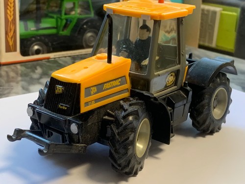 Britains farm jcb fastrac - britains.1:32.farm.jcb,