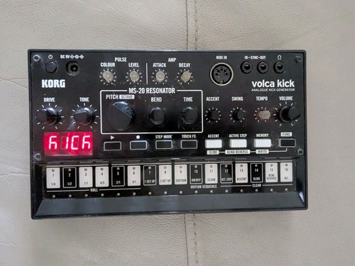 Korg volca kick analogue - korg,