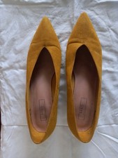 M&S Mustard Colour Suede Court Shoes Size 8 with Low Block Heel & Pointed Toe