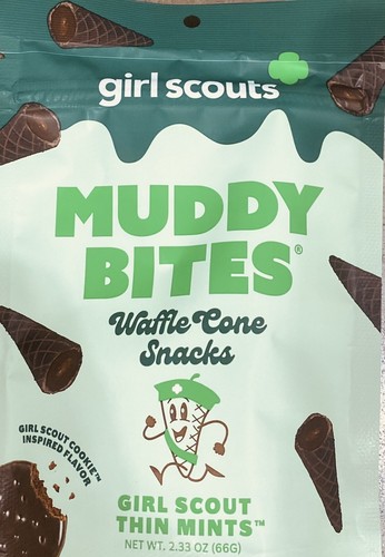 Muddy bites girl - girl, scout