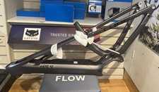 NEW - FRAMESET - Cube Stereo