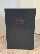 Hennessy Paradis Impérial Wooden Presentation Display Case – Mirrored Interior