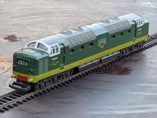 Lima OO Gauge BR Class 55 Deltic Co-Co Diesel Loco D9003 BR Green Livery Boxed