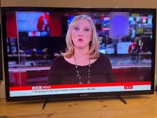 Sony Bravia LED TV KDL- 46HX753 Digital TV Freeview Tested Remote RRP £1150