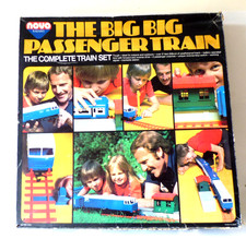 NOVO  BIG BIG PASSENGER TRAIN SET BATTERY OPERATED -  COMPLETE   EXIB
