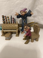 Disney Snow White & Seven