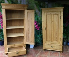 Wow old antique - 🥰, pine