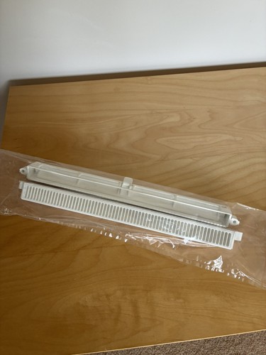 Trickle vent for - for, upvc