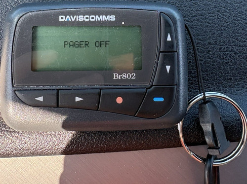 Daviscomms br802 uhf pager - daviscomms,