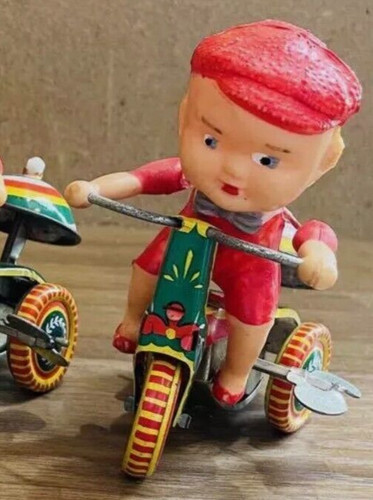 Retro wind boy - wind-up, ringing