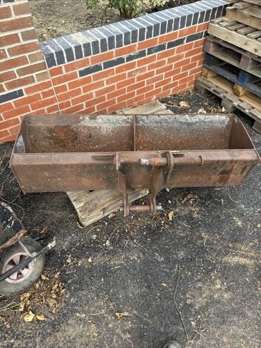 Excavator bucket 45mm pins - excavator,