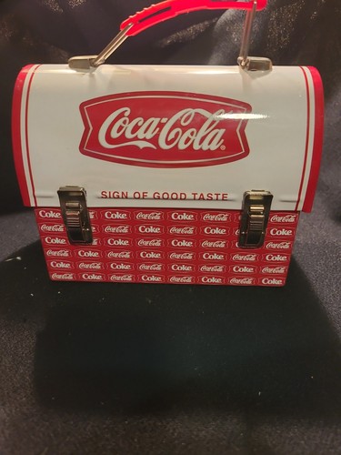 Coca cola sign good - good, taste