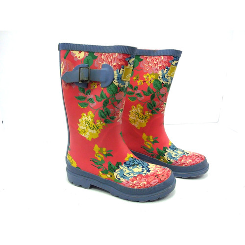 Swelly rubber british - rubber,
