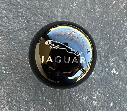 Jaguar piano black wood gear - wood,