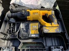 Dewalt DCH033 18V XR Brushless