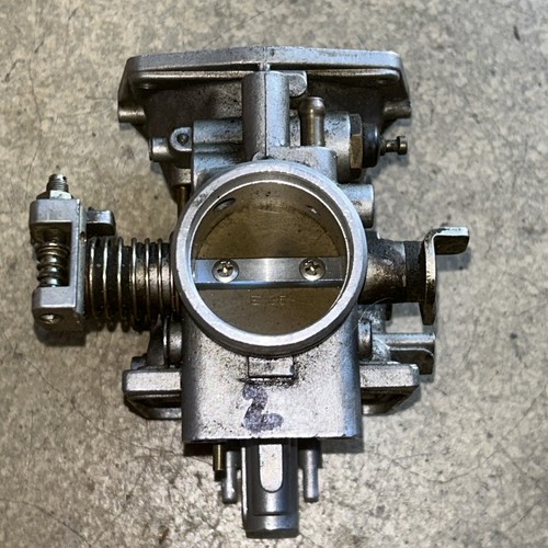 Suzuki gsx1100et carb body 2 - suzuki,