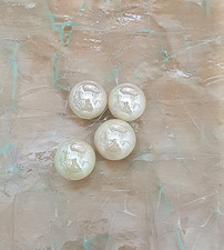 4 Uranium glass opalescent