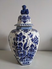 Beautiful large Delft ginger