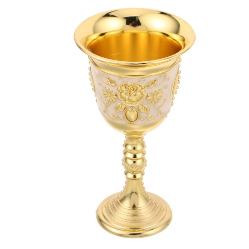 Style wine glass medieval - style,