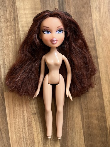 Bratz twins twiins phoebe - bratz,