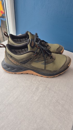 Mens keen hiking shoe - hiking,