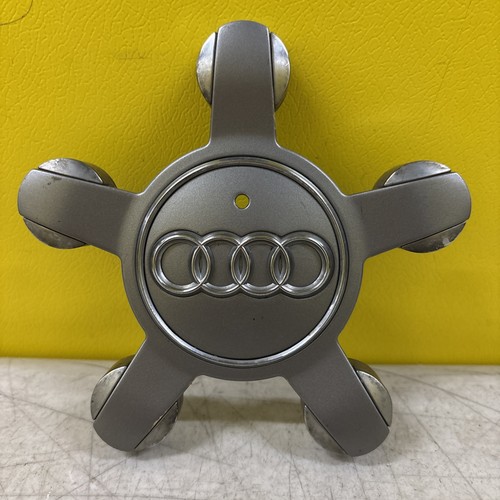 Audi alloy wheel centre - centre, hub