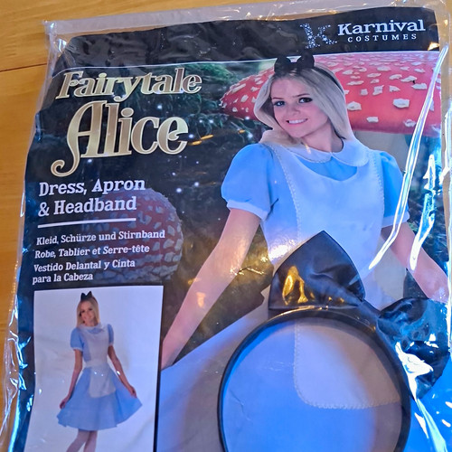 Karnival costumes alice - alice, in