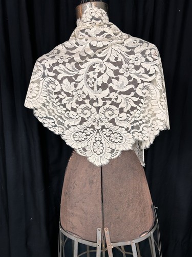 Antique shawl collar fichu - shawl,