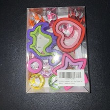 14 Pc Sandwich Cutters for