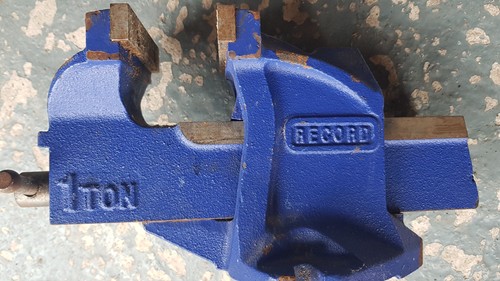 Record ton vise made - record, in