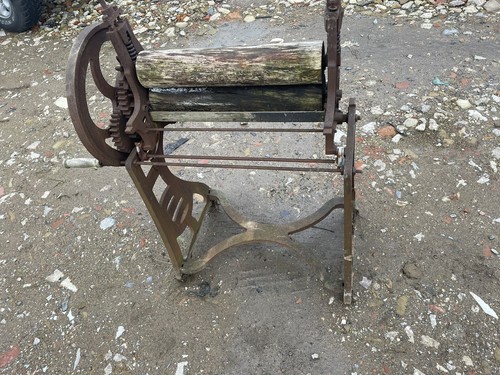 Antique vintage clothes mangle - antique,