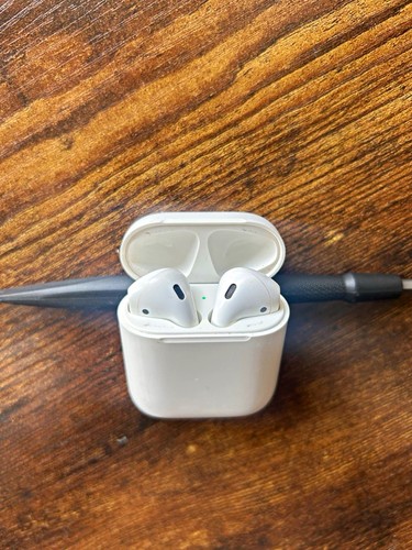 Apple airpods bluetooth - airpods,