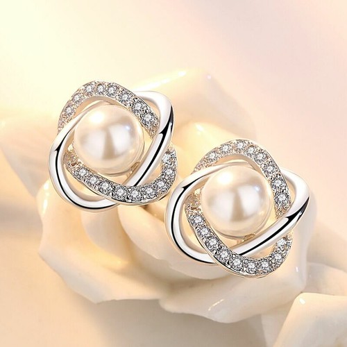 Crystal pearl twist stud - pearl,
