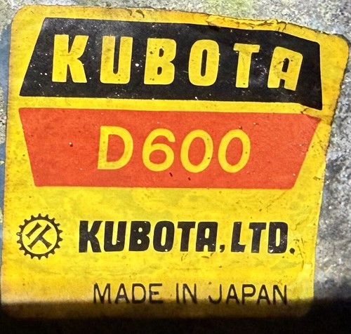 Kubota d600 breaking for parts - breaking,