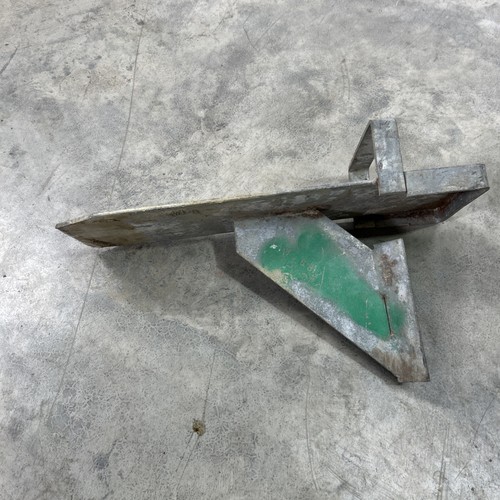 Strong boy acrow prop top - boy, prop.top