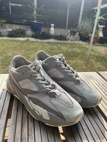Adidas yeezy boost 700 - adidas, v1