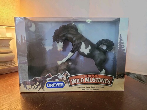 America wild breyer horse - america’s,