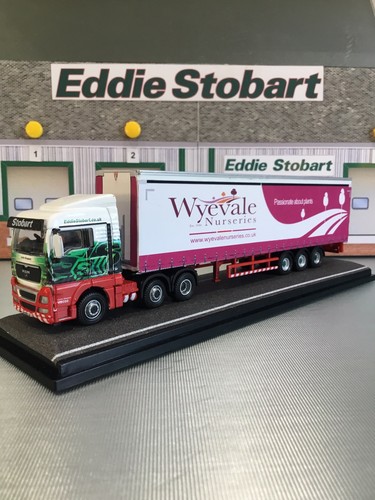 Eddie stobart man - stobart,