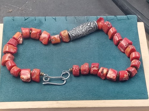 Estate thick coral - estate, bead