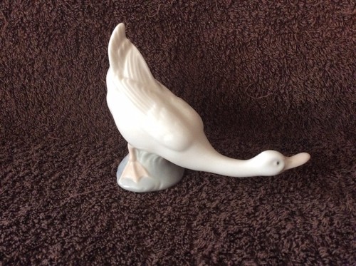 Lladro nao swan - lladro,