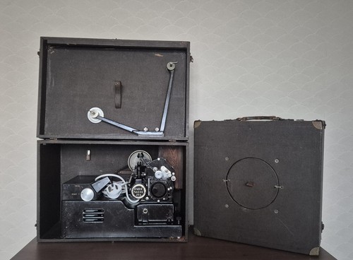 1934 pathescope home - pathescope, talkie
