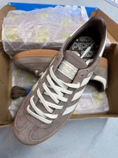 Women handball spezial - ,
