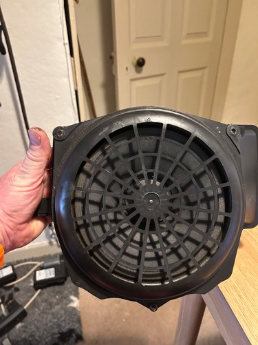 Audi rear subwoofer - audi, b7