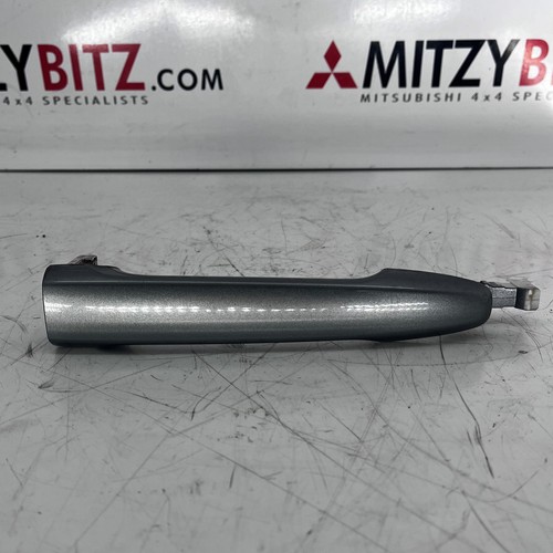 Front left door handle - front, for